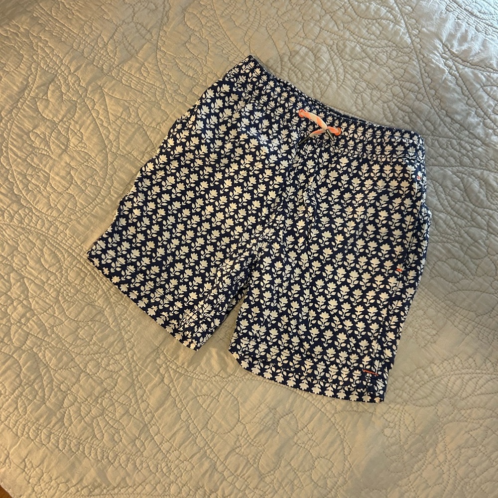 Crew cuts swim trunks